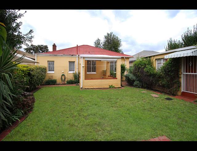 3 BEDROOM HOUSE FOR SALE IN KENSINGTON